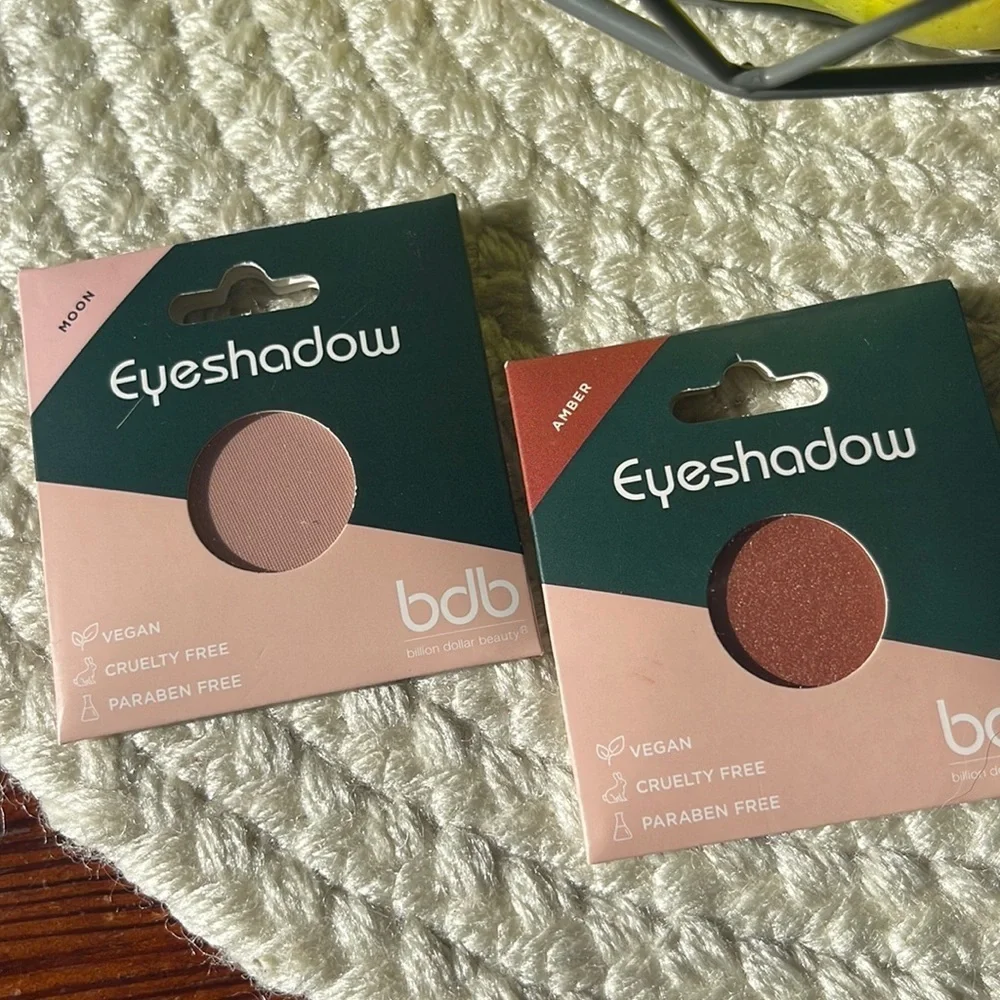 Billion Dollar Beauty Matte & Shimmer Eyeshadow Pan Set Shade Moon & Amber bdb